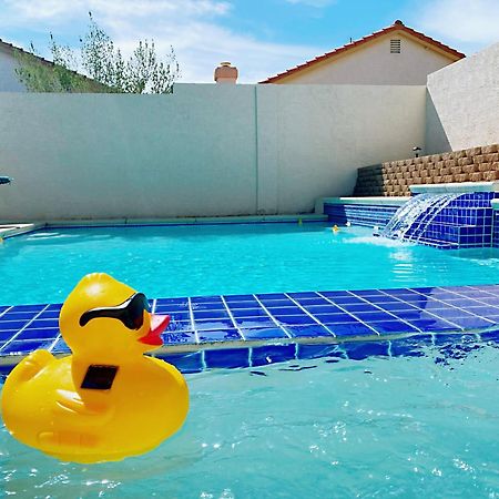 Amazing Heated Pool And Private Hot Tub 3Br In Heart Of Lv Villa Las Vegas Eksteriør billede