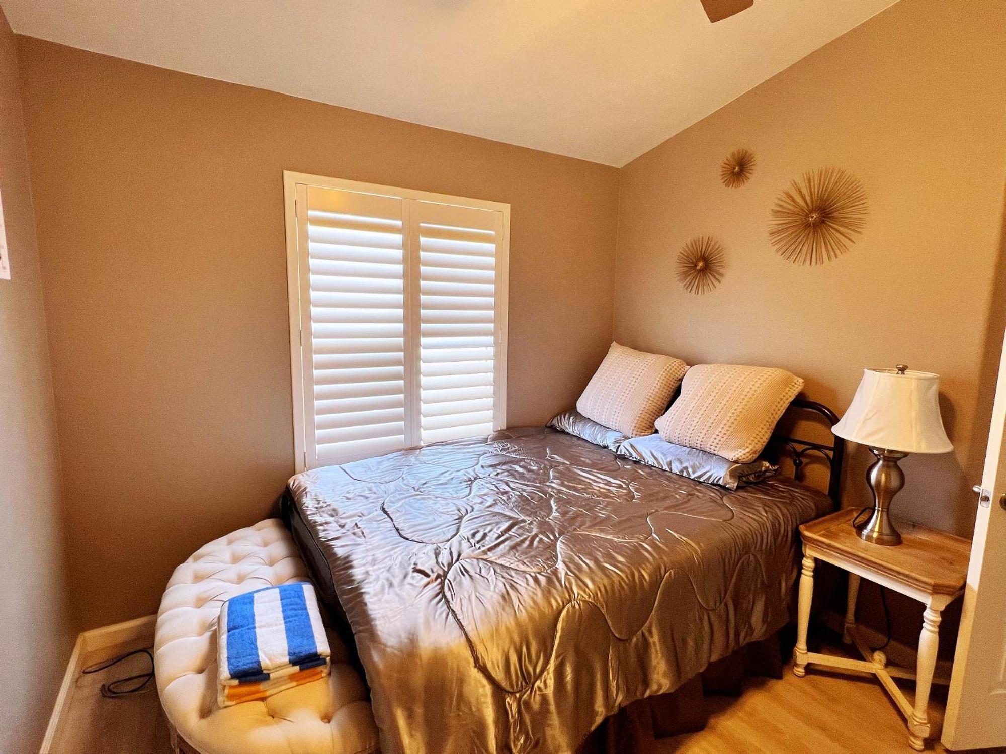 Amazing Heated Pool And Private Hot Tub 3Br In Heart Of Lv Villa Las Vegas Eksteriør billede