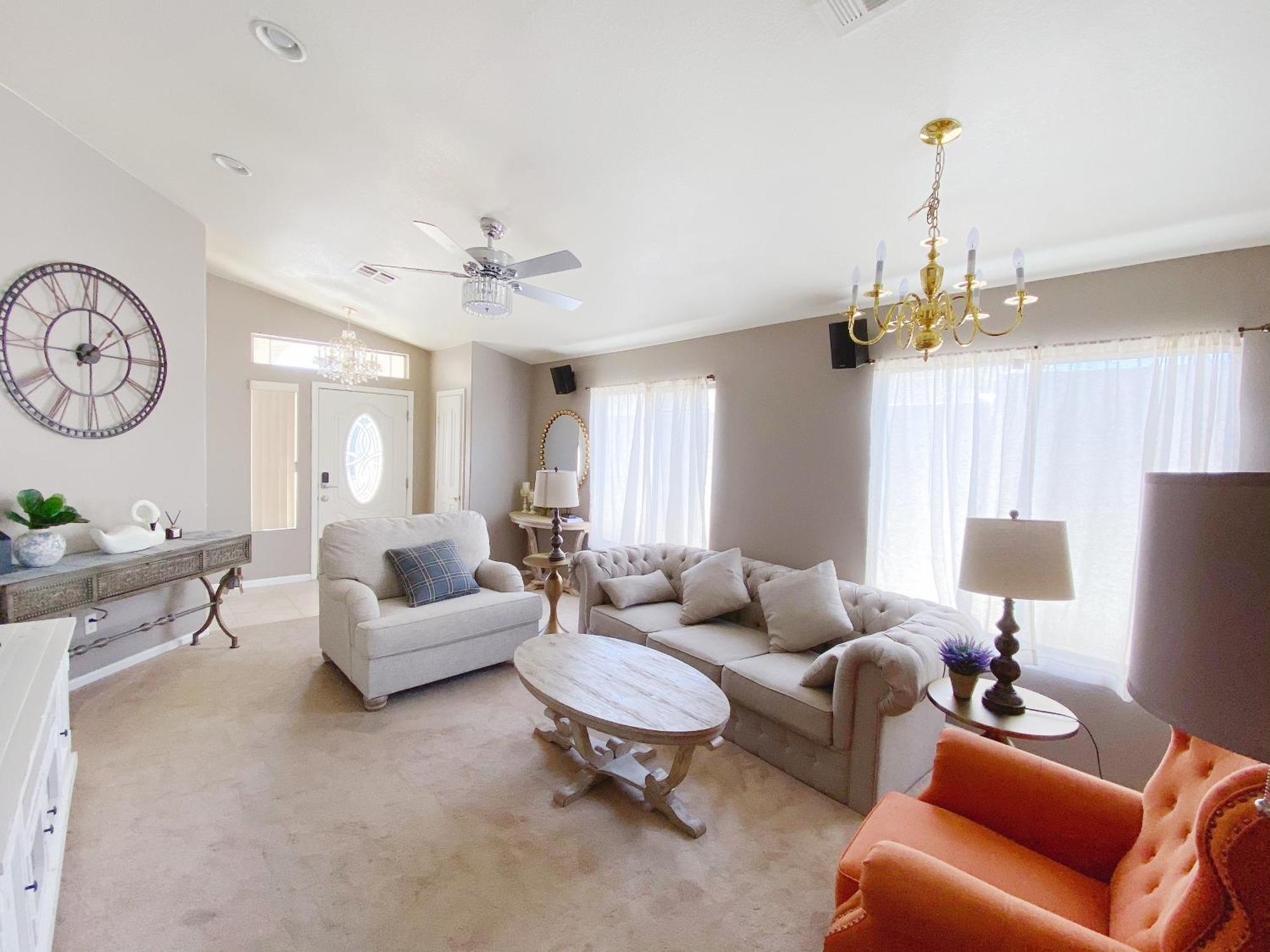 Amazing Heated Pool And Private Hot Tub 3Br In Heart Of Lv Villa Las Vegas Eksteriør billede